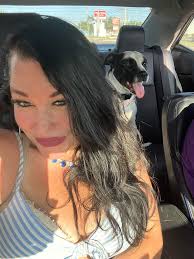 Hello everyone, good morning, how are you? :D I wanted to know if anyone  could help me... my boss added animation to the company, and I'm working