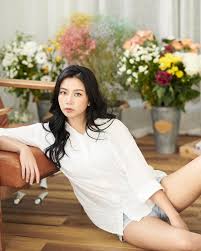 有報道就指其實他是與一位年約 32 歲的金髮美女 charlotte 一齊 staycation。. æ„›å›žå®¶ å³å‰è±ªå‚³ä½Žèª¿é£›å¤§åæ­²åœˆå¤–å¥³å‹æ„›çŠ¬æ´©èœœç–'æš—æ'» æ˜¯éžç²¾ ä½•æ³³èŠ æ™´å ± å¨›æ¨‚ ä¸­æ¸¯å° D210321