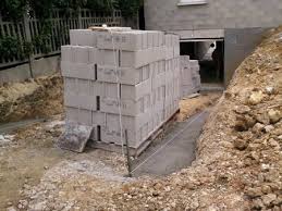 Mardi 26 Juillet Suite Des Fondations Notre Projet La Construction De Notre Maison Maison Construction Terrassement