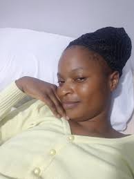 It's xmas day & sat here alone, no one to talk with, no cards, no presents  and no dinner, i'm not asking for pity nor am i asking for anyone to laugh