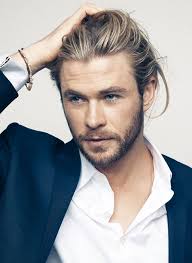 The Sexiest Men Alive From 1990 To 2017 According To People Magazine Covers Chris Hemsworth Long Hair Styles Men Hemsworth