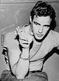 A young and charismatic brando from the 1940s and 1950s. Young Marlon Brando 9gag