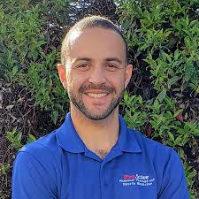 Travis Hutchison's Instagram, Twitter & Facebook