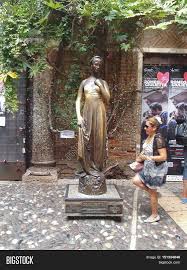 Famous romeo and juliet statue. Statue Juliet Verona Image Photo Free Trial Bigstock