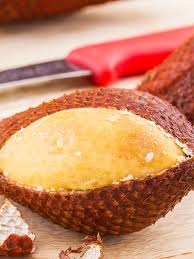 The skin of the snake fruit resembles that of a python hence its name. Salak Snake Fruit Palm Tree Salacca Zalacca Urban Palms