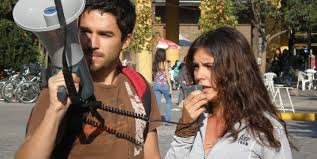 Maybe you would like to learn more about one of these? El Conflicto De Interes De Camila Vallejo El Quinto Poder