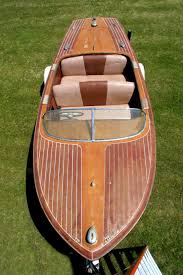 Classic Chris Craft Capri Project Boat Runabout Boat Classic Boats Classic Wooden Boats