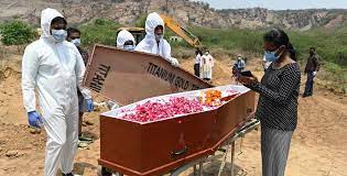 Epidemia de 'hongo negro' en india. Xmvxof8qav8nhm