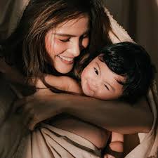 LOOK: Actress Elisse Joson shares new family photos with "asawa" McCoy De  Leon and daughter Felize McKenzie. Photos: Elisse Joson/IG