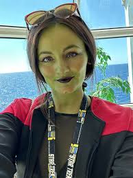 Sarah Comeau and Kristin Banks great teamwork today 🥰