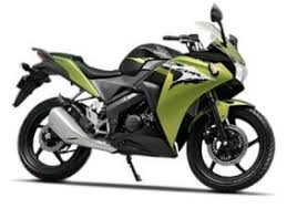 Honda claims that the bike offers a mileage of 38 kmpl (approx). Honda Cbr 150r Reviews Price Specifications Mileage Mouthshut Com