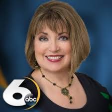 Jennie Montgomery's Instagram, Twitter & Facebook