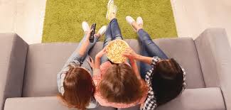 But our major requirement is that we can discuss the movie. 10 Best Friend Movies To Watch With Your Bff Splendry