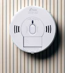 Why is my carbon monoxide detector beeping? 5 Best Carbon Monoxide Detectors Reviews Of 2020 In The Uk Bestadvisers Co Uk