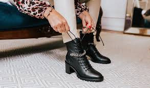 There are 262 chelsea boots women 8 for sale on etsy, and they cost $79.80 on average. The Cutest Boot Styles Women Should Wear 2020 2021