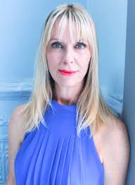 Karin Roach's Instagram, Twitter & Facebook