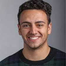 Daniel Hesser's Instagram, Twitter & Facebook