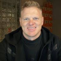 Zach Mccarter's Instagram, Twitter & Facebook