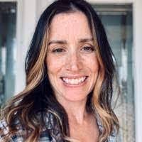 Kelly Turgeon's Instagram, Twitter & Facebook