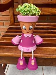 Pin By Pius Fischer On Bonecos Em Vasos Tematicos Clay Flower Pots Painted Flower Pots Clay Pot Crafts