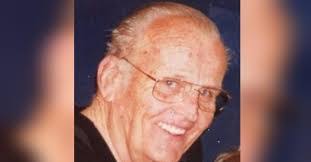 Renee Breslin's Instagram, Twitter & Facebook