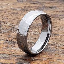 Hammered Ring Mens Tungsten Wedding Band Tungsten Wedding Etsy Mens Wedding Bands Tungsten Rings For Men Tungsten Mens Rings