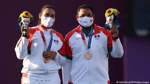 Todos los deportistas que participan llevan muchos años esforzándose por lograr el sueño de ganar una medalla. Jjoo Mexico Conquista Bronce En Tiro Con Arco Primera Medalla Para Latinoamerica En Tokio 2020 Deportes Dw 24 07 2021