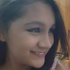 Amanda Apostolo's Instagram, Twitter & Facebook