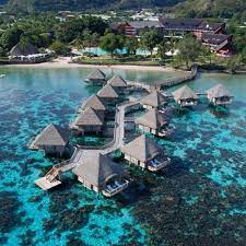 Tahiti Ia Ora Beach Resort Managed By Sofitel This Beautiful Resort Set Amongst Tropical Gardens Offers Vi Beach Resorts White Sand Beach Overwater Bungalows