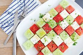 Es soll ja auch menschen geben, die im hochsommer gulasch essen. Salate Kuchengotter