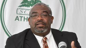 Windsor Forest football coach Ferrell leaves for Tattnall County