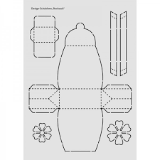 Dezember zündet man die kerzen an dem festgeschmückten weihnachtsbaum an, schenkt verschiedene geschenke und singt weihnachtslieder. Design Schablone Rucksack Din A3 Design Schablonen Grusskartengestaltung Bastelbedarf Ideen Mit Herz