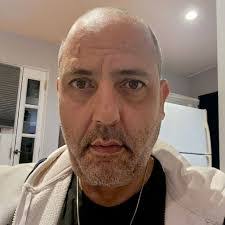 Michael Ohayon's Instagram, Twitter & Facebook