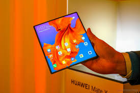 Huawei Mate X arrives with foldable ...