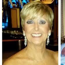 Looking for a good seafood restaurant in Nassau, open for lunch. Thanks