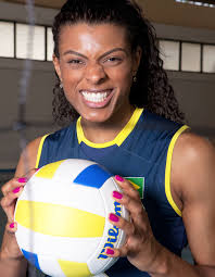 Das poucas oportunidades ao sucesso no vôlei: Garay é prova que esporte  transforma