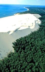 Dune Du Pilat Arcachon Aquitaine France To Learn More About Bordeaux Cl France Travel Visit France Bordeaux France