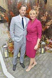 Кэттролл, ким — ким кэттролл kim cattrall на премьере «я и моника велюр» имя при рождении: 62 Letnyaya Kim Ketroll Podcherknula Figuru Oblegayushim Platem V Ottenke Fuksii Zhurnal Harper S Bazaar