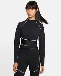 Nike City Ready Women S Training Top Nike Com Training Tops Womens Training Womens Tops