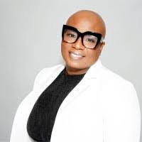 Nicole Blue's Instagram, Twitter & Facebook