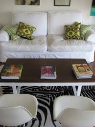 Openwork apron supporting a tray decorated with geometrical motifs with gilt highlights. 2 Tone Coffee Table Contemporary Living Room