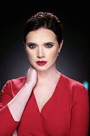 Известная украинская телеведущая янина соколова в мае 2019 года рассказала, что за семь месяцев до этого у нее выявили рак, который она успешно поборола. Yanina Sokolova Wikipedia