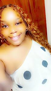 Handsome black gentlemen with a gorilla pole here. Can i get suck like a  Crab leg. Cash in hand. (East Tennessee)