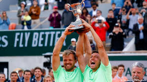 La 125ª edición de roland garros se disputa del 30 de mayo al 13 de junio. Roland Garros Andreas Mies Y Kevin Krawietz Ganan En Dobles Europa Al Dia Dw 08 06 2019