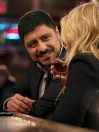 Barek and the bronx svu to track down a serial. Law Order Svu Season 22 Episode 7 Review Hunt Trap Rap And Release Tv Fanatic