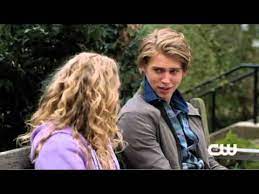 Austin butler shirtless in carrie diaries The Carrie Diaries Austin Butler Interview Youtube