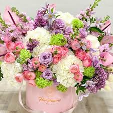 Alibaba.com offers 5,904 italian flowers products. Flower Box To Milan Same Day Luxury Flowers Florpassion