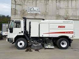 The elgin waterless dust control system picks up bulky material down to the fine particles without the use of water for dust control. Elgin For Sale Elgin Sweeper Equipment Trader
