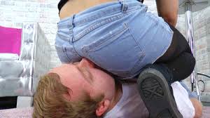 Descubra receitas, dicas para a casa, inspirações para o seu estilo e outras ideias para experimentar. Jeans Facesitting Femdom Fetish Clips