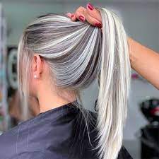 Get The Perfect Look With Good Haircuts And Styling Done Impeccably Frontal Hairstyles Curly Hair Styles Naturally Hair Highlights